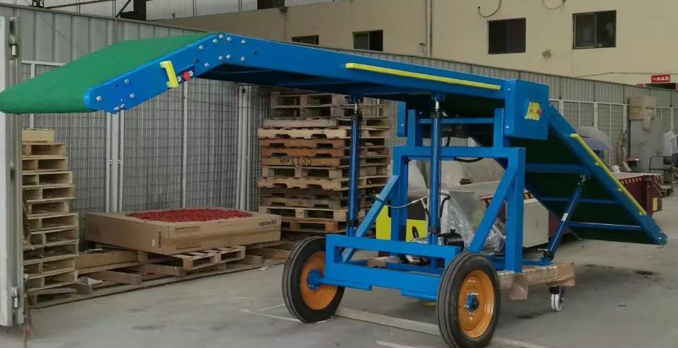 裝車皮帶輸送機(jī).jpg 裝車皮帶輸送機(jī).jpg